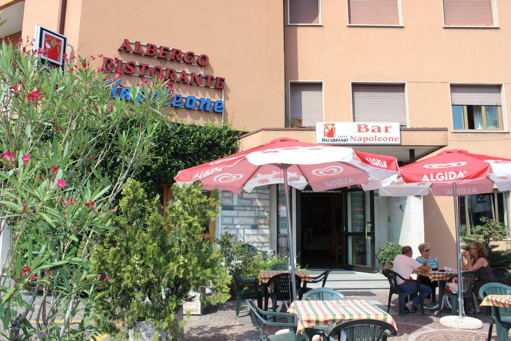 Albergo Napoleone Сант-Амброджо-ди-Вальполичелла Экстерьер фото